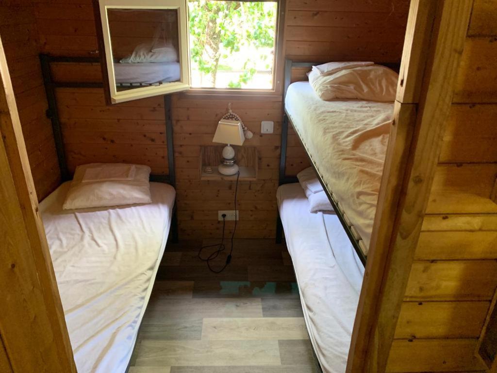Les Petits Chalets De Dudu La Voulte-sur-Rhone Cameră foto